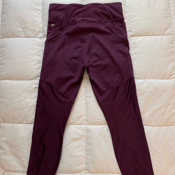FABLETICS Plum Mesh-Detailed Leggings (W/Pockets!) - Picture 3 of 3